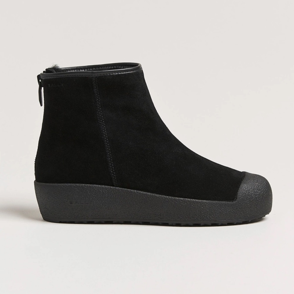 Men's Black Suede Ankle Boot with Rubber Sole